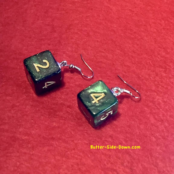 Dungeon Dice Earrings 6 Sided Cubic Green Black